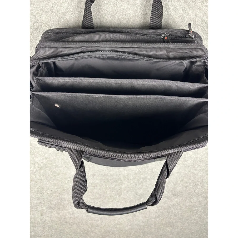 Victorinox Laptop Briefcase Messenger Bag Padded Strap Large Black